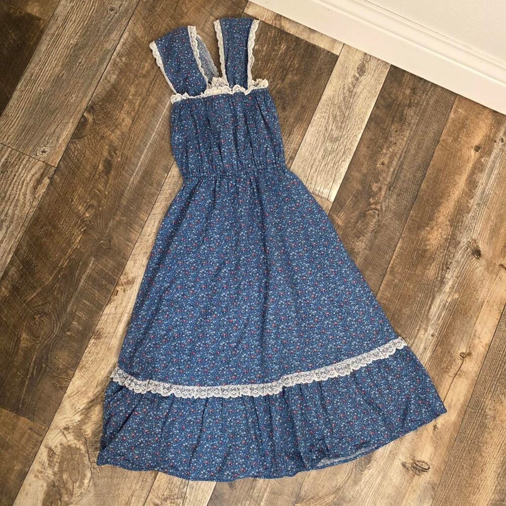 Vintage Prairie Dress Blue Floral Lace Trim Cottage Midi Dress Mirco Dark Floral - Picture 8 of 8